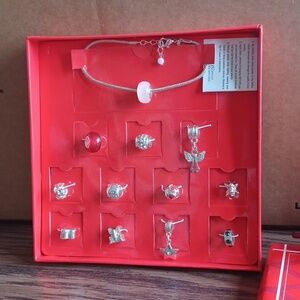 Cherished Memories Bracelet Set, NIB